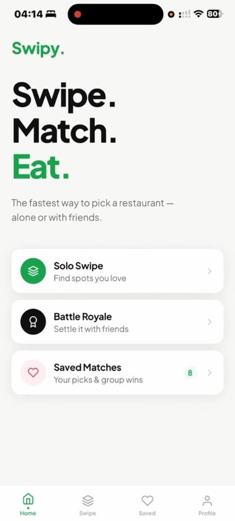 Swipy home screen with Solo Swipe, Battle Royale and Saved Matches